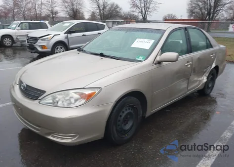 2002 Toyota Camry Le from USA, damaged, VIN 4T1BE32K02U612751